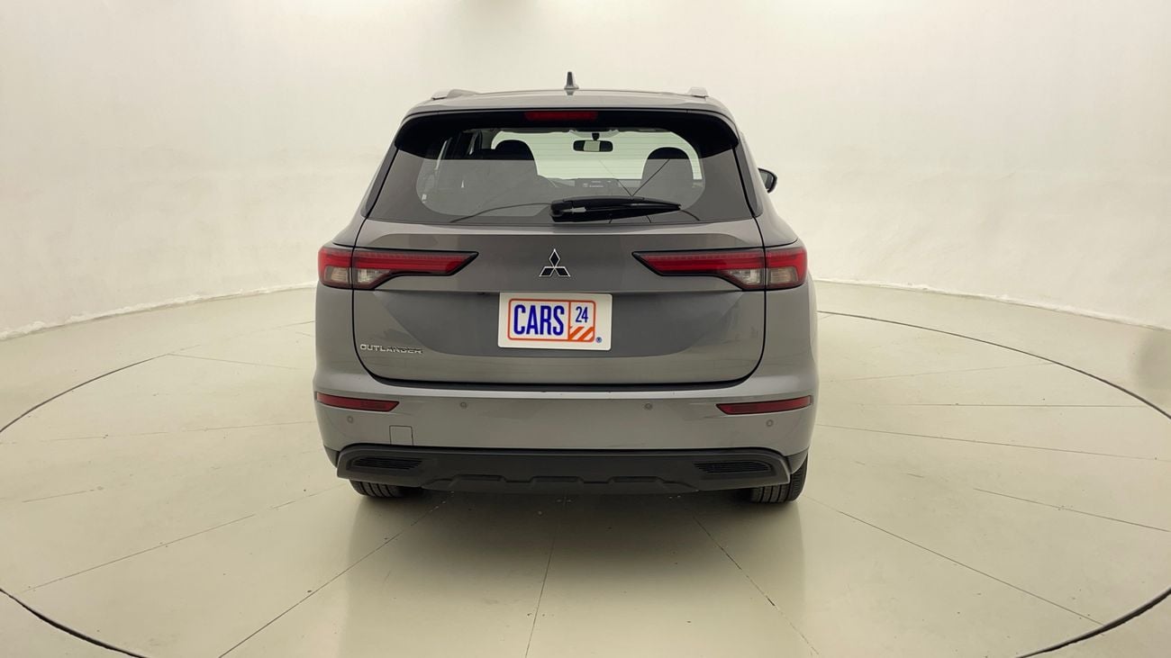 Mitsubishi Outlander GLX MID LINE 2.5 | Zero Down Payment | Home Test Drive