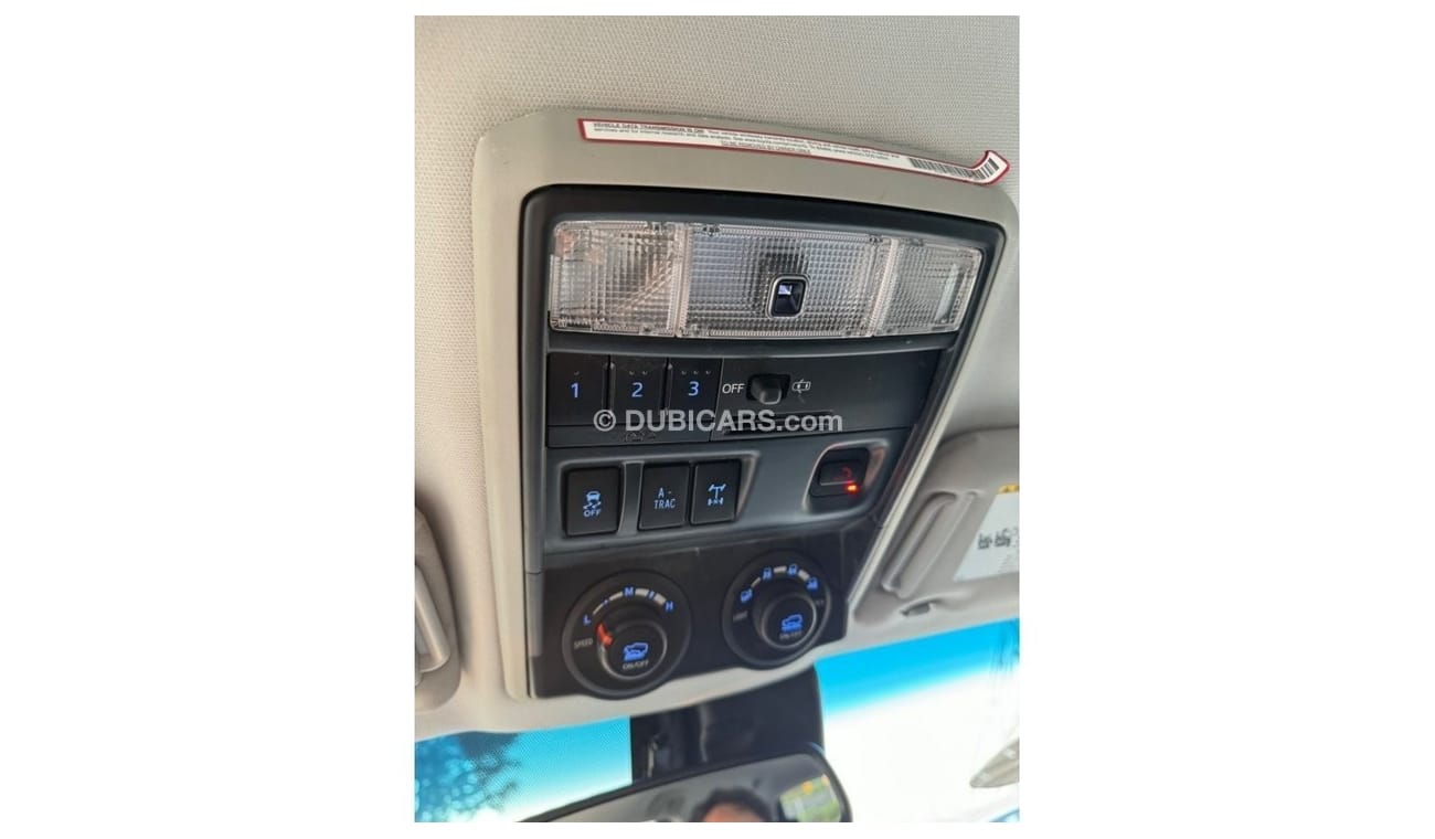 تويوتا Runner4 2020 BLUE TRD OFF ROAD KEYLESS