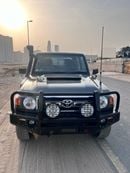 تويوتا لاند كروزر بيك آب