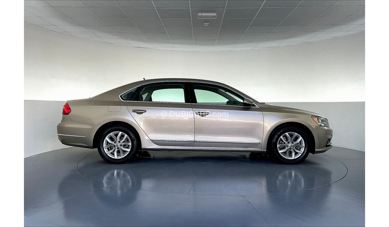 Volkswagen Passat SE