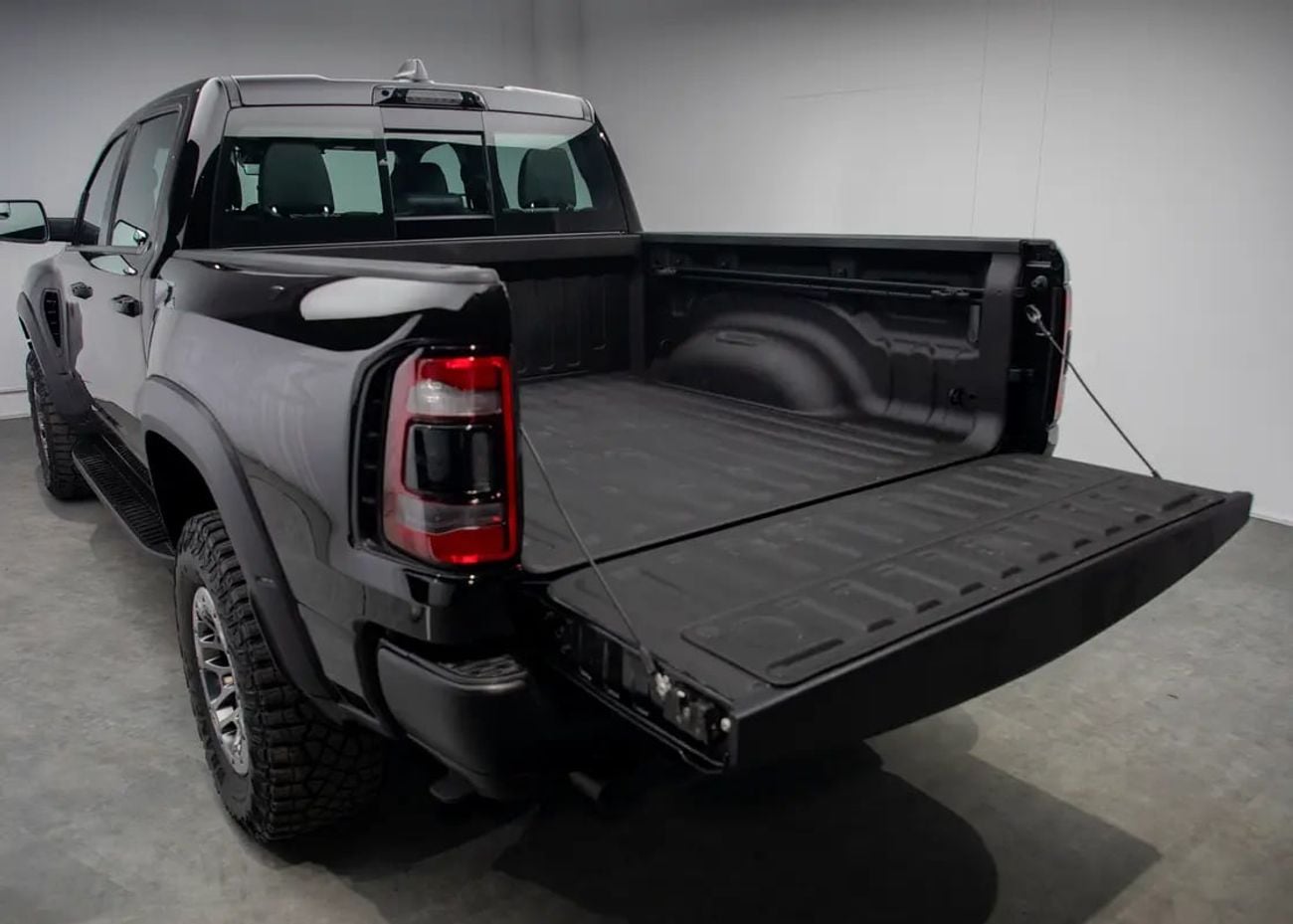 RAM 1500 6.2L Supercharged V8 • Full Service History • GCC Specs