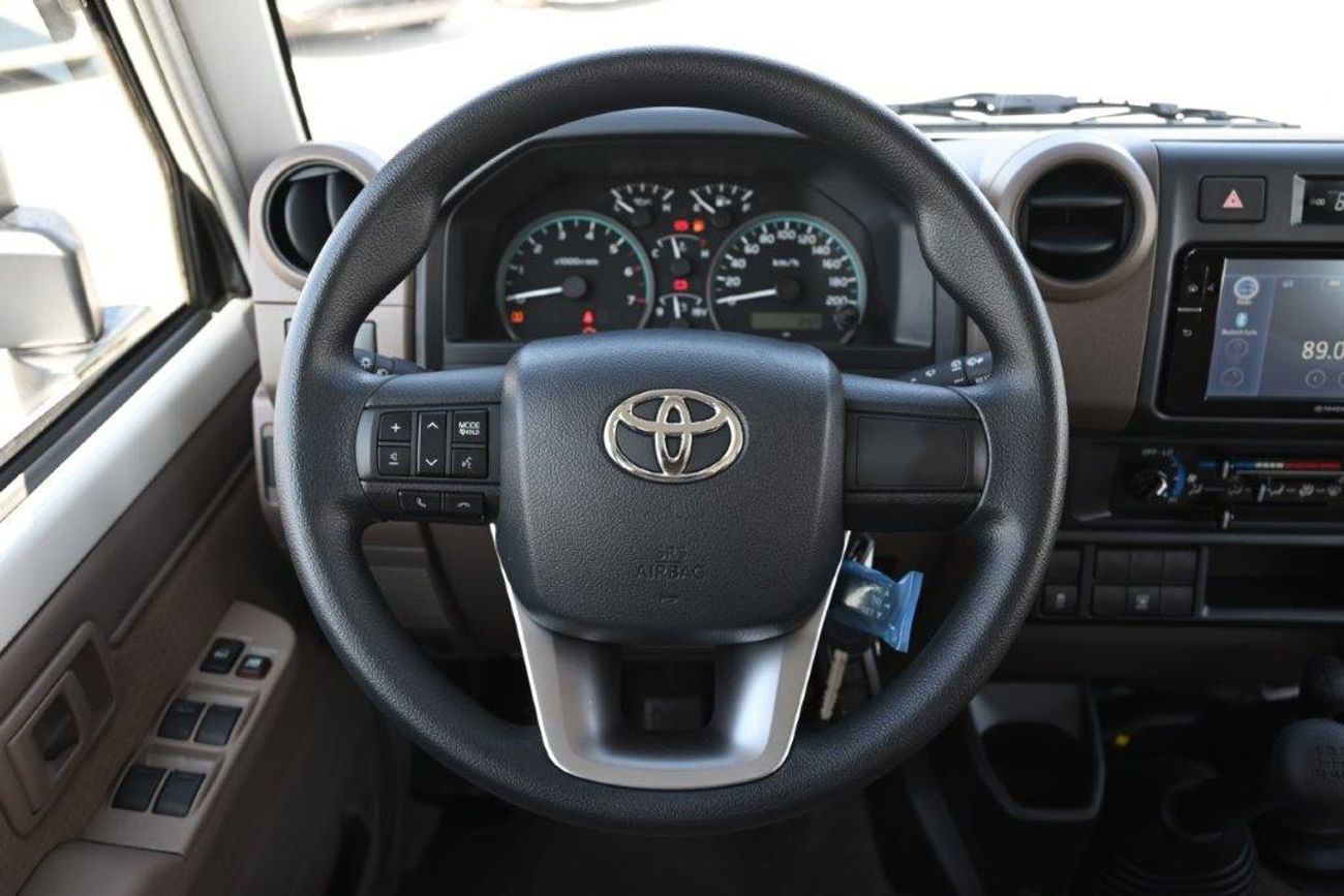 Toyota Land Cruiser 70 76 V6 4.0L Petrol 4WD 6 Seater Manual Transmission