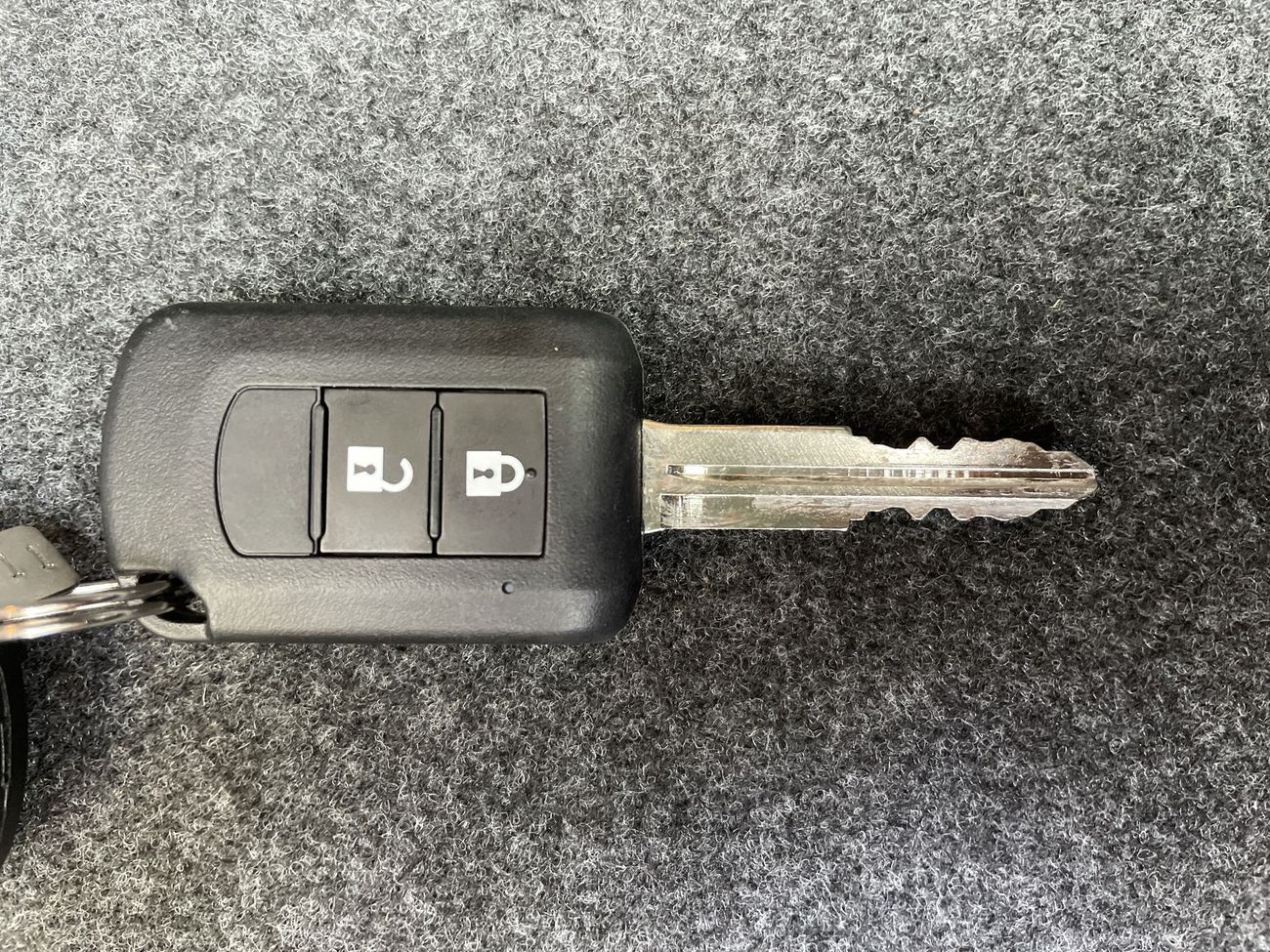 Mitsubishi Attrage 1200