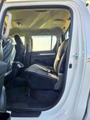 Toyota Hilux SR5 / 2.4L DIESEL A/T / BLIND SPOT / DIFF LOCK / FR&RR CHROME BUMPERS / (CODE # HDFAA)