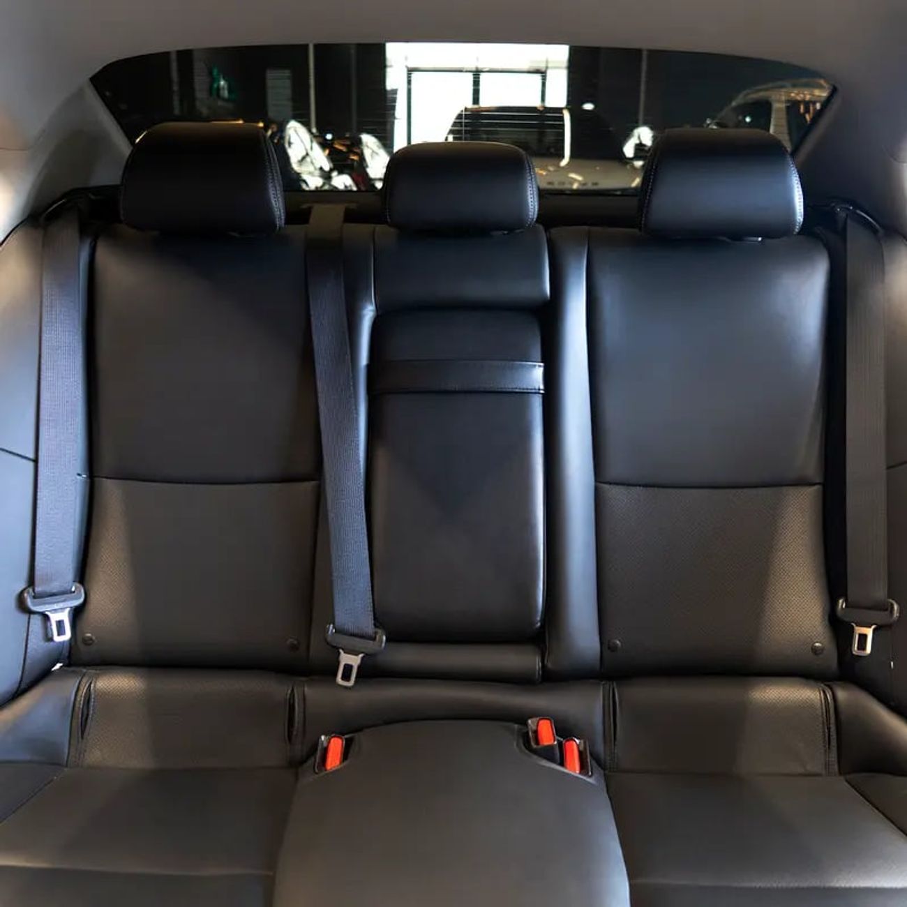 Infiniti Q50 Luxe 2.0L 1,398 pm • 0% Downpayment • Luxe • 1 Year Warranty