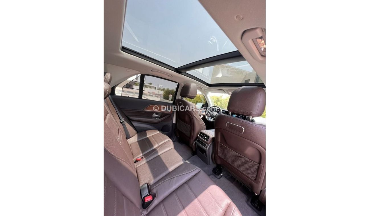 Mercedes-Benz GLE 450 AMG Mercedes GLE 450 AMG Panoramic V6  Head-up Display  2020 GCC Service Contract  Under Warranty
