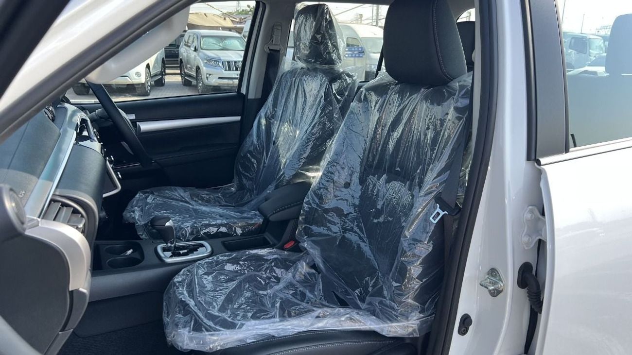 تويوتا هيلوكس S GLX 2.8L 4WD A/T