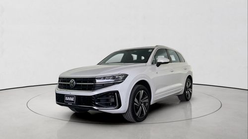 فولكس واجن طوارق 3.0 V6 TFSI R-LINE 4WD AUTO | شامل الضمان | 0 ﺪﻔﻋﺓ ﺃﻮﻟﻯ