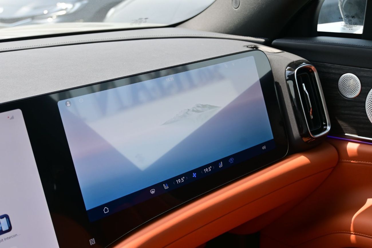 آيتو 9 AITO M9 1.5L Turbo, REEV, AWD 6 Seater, Model 2025