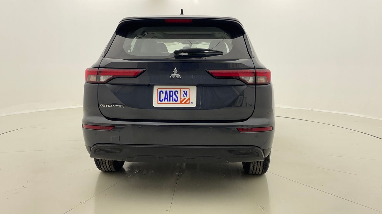 Mitsubishi Outlander MIDLINE WITH SUNROOF 2.5 | Zero Down Payment | Home Test Drive