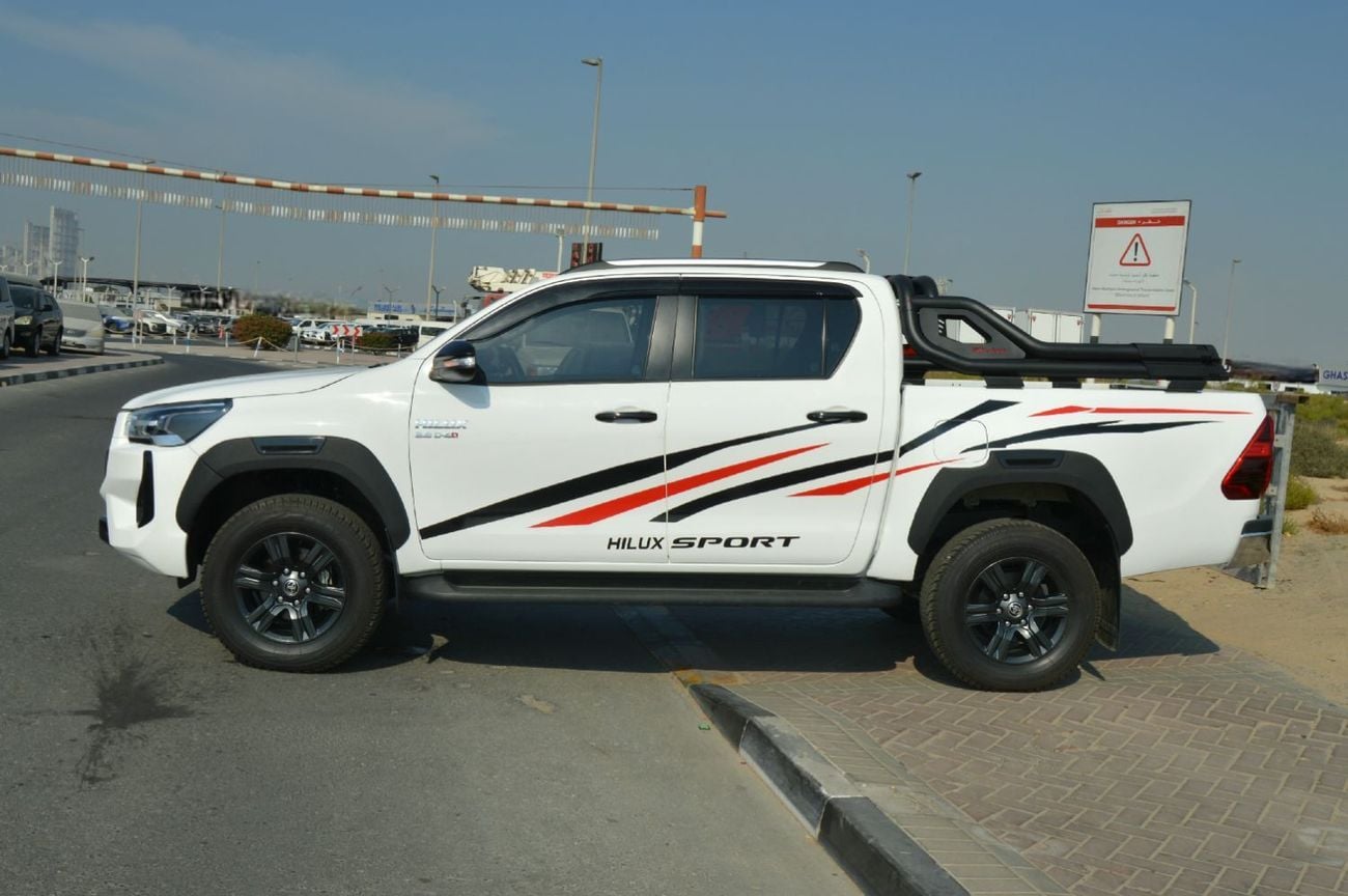 Toyota Hilux SGLX Right Hand Drive Year: 2024 Engine: 2.8L/ V4