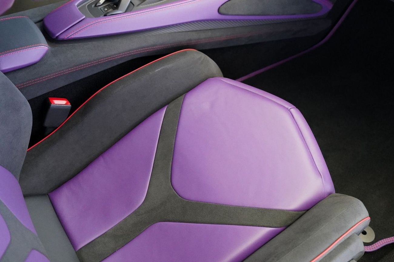 لامبورغيني ريفويلتو 6.5L V12 Hybrid