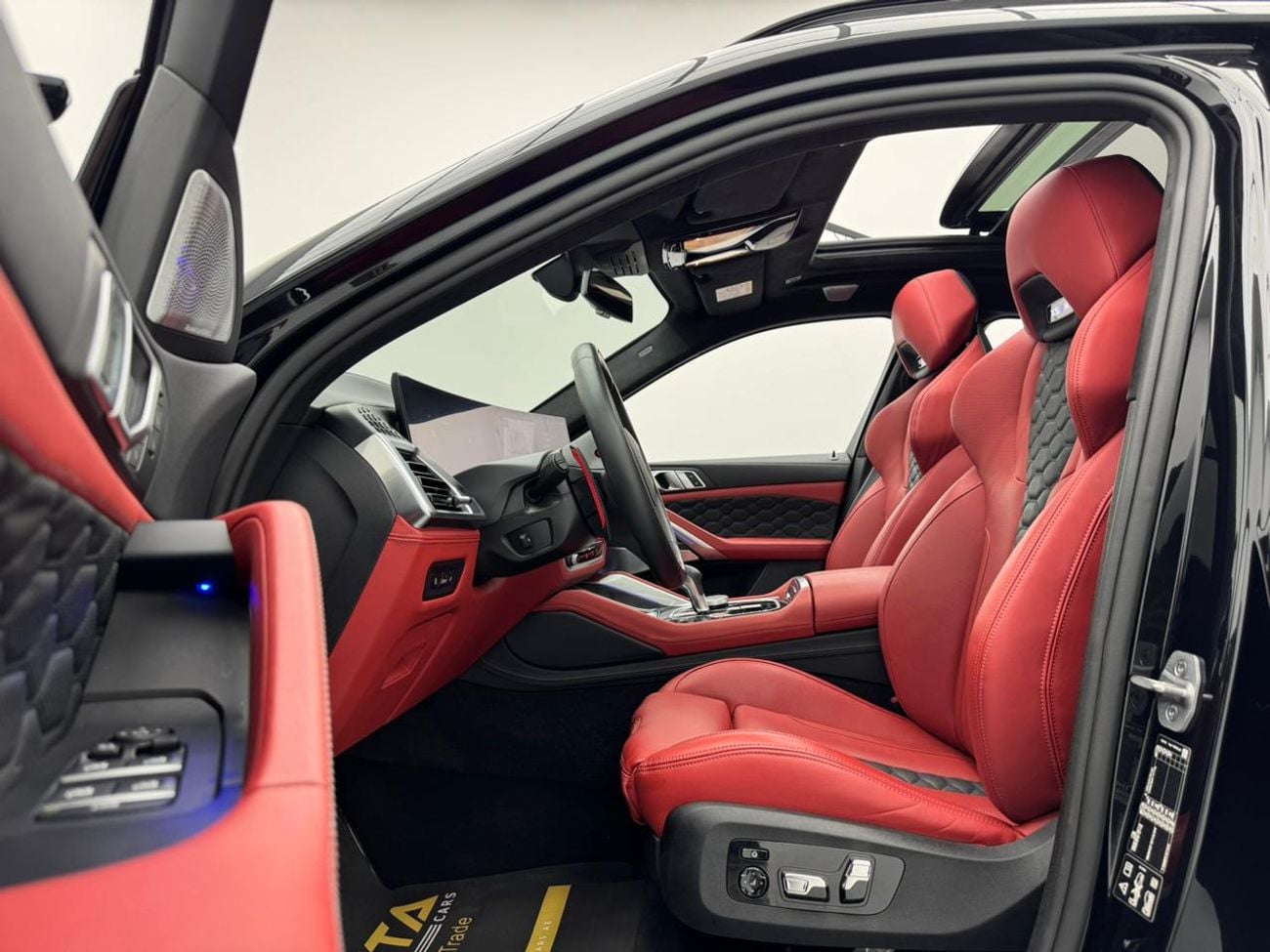 BMW X6M Competition 4.4L 2025 BMW X6M Competition, 2031 BMW Warranty and Service Pack, BMW Service History,