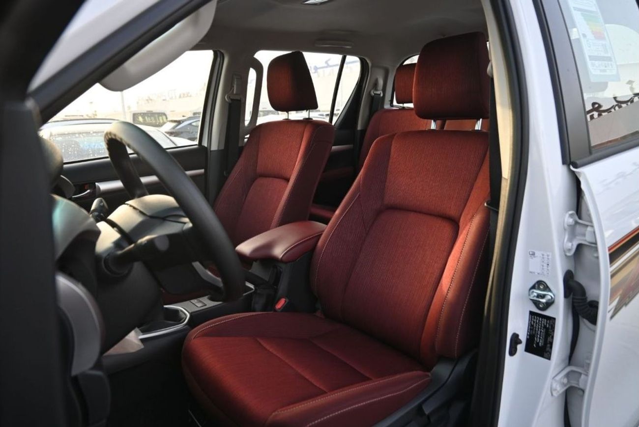 تويوتا هيلوكس Toyota Hilux SR5 GLSX 2.7L Petrol, Manual Transmission, 4WD, Model 2024, Color White