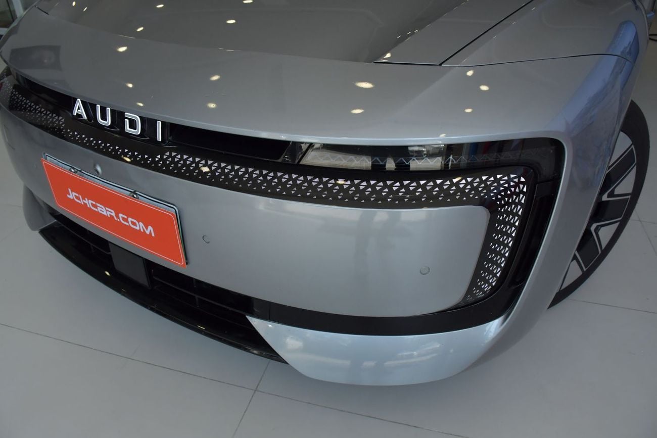 أودي E5 Audi E5 Sportback 2026 Edition Pioneer Model