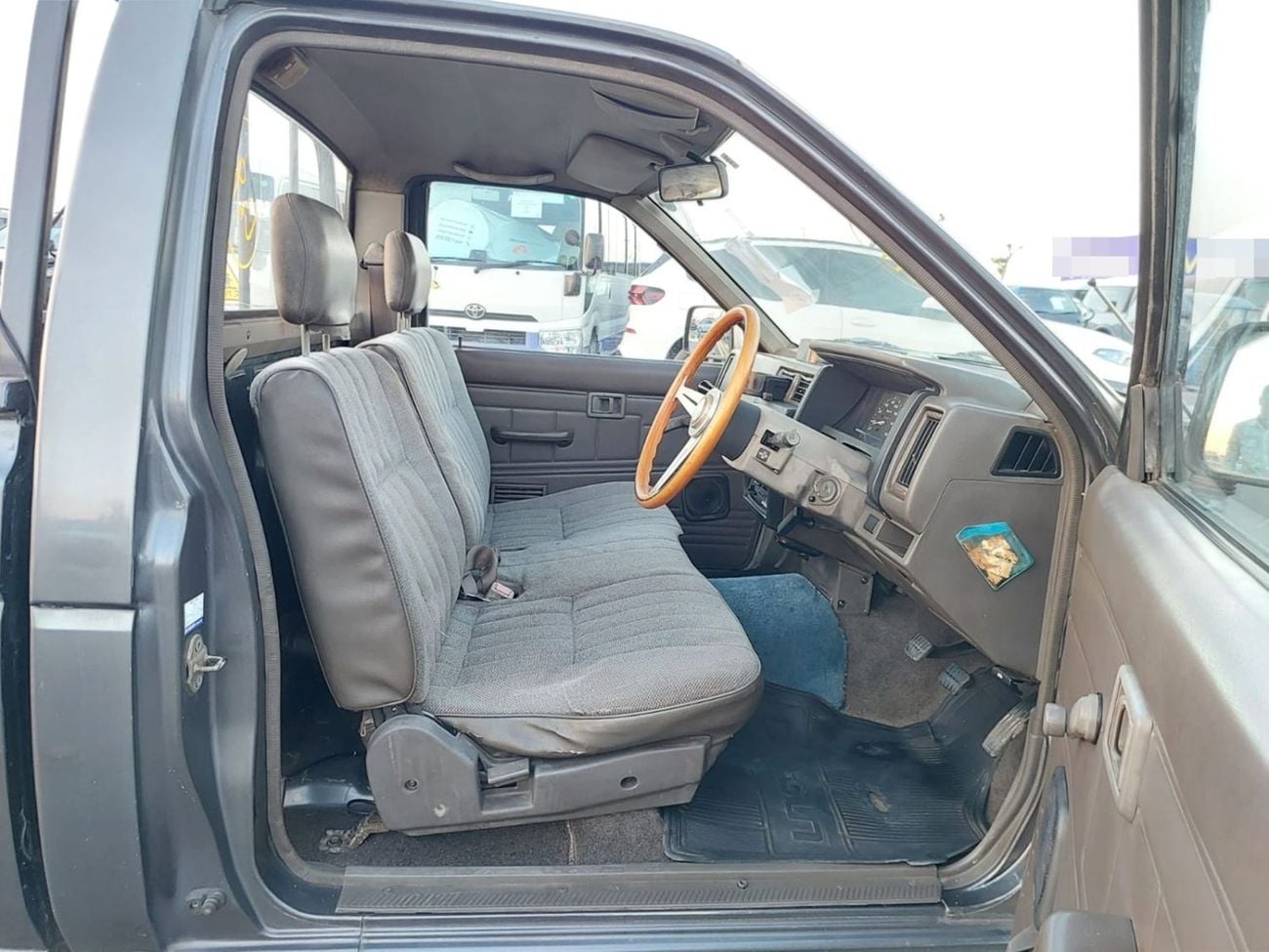 نيسان بيك آب 1991 NISSAN DATSUN PICK UP RHD PETROL MANUAL(PM23932)