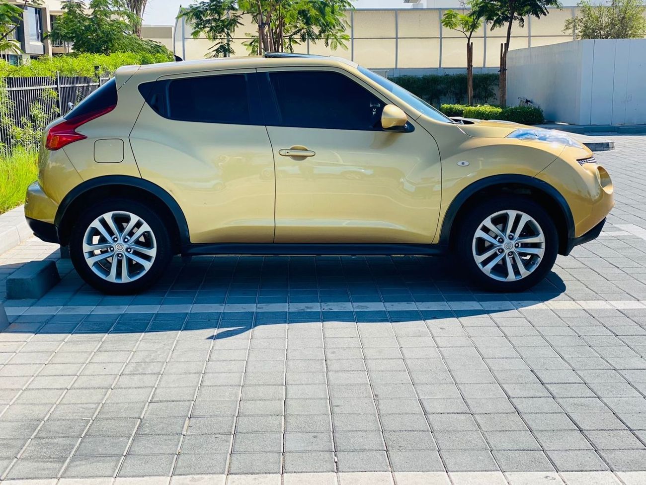 Nissan Juke || GCC || Sunroof || Well Maintained