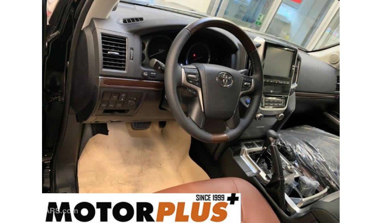 Toyota Land Cruiser Executive Lounge diesel 2021 MY with facelift ! ! !