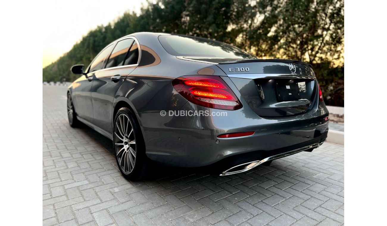 Mercedes-Benz E300 MERCEDES E300 2018 (fully loaded)