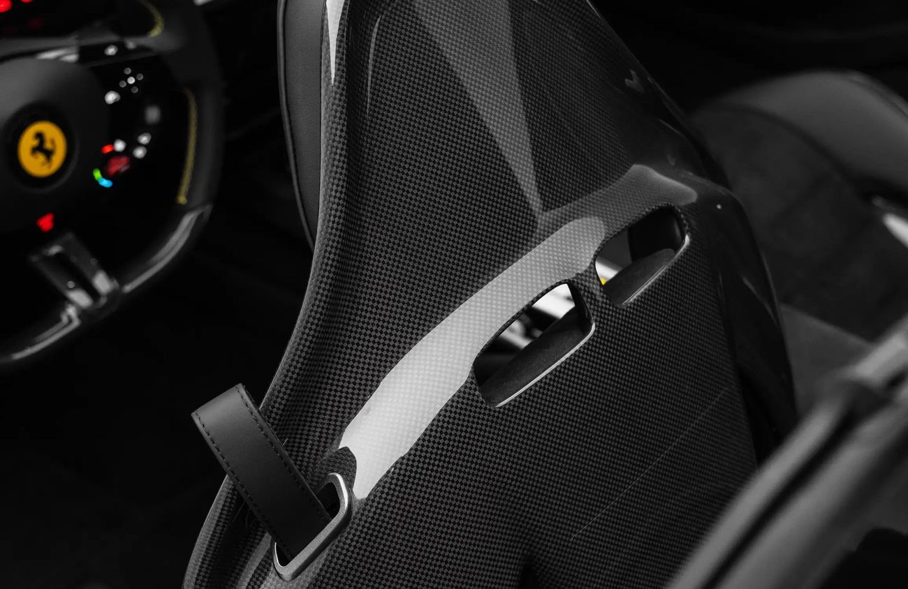 فيراري 12سيلندري 6.5L Naturally Aspirated V12 Engine