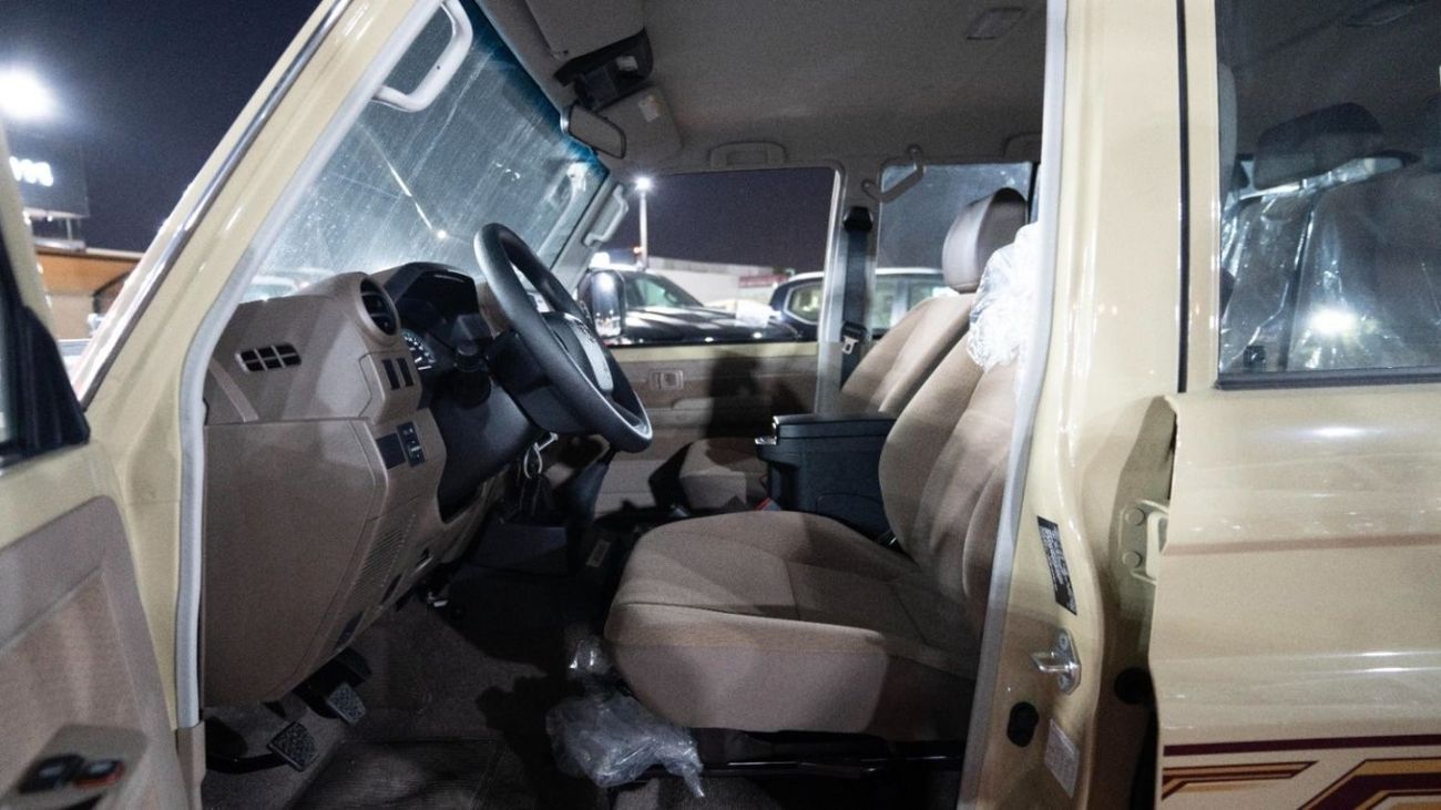 Toyota Land Cruiser 70 TOYOTA LC76 5DOORS PETROL 4.0L MANUAL TRANSMISSION MODEL 2024 LIMITED EDITION