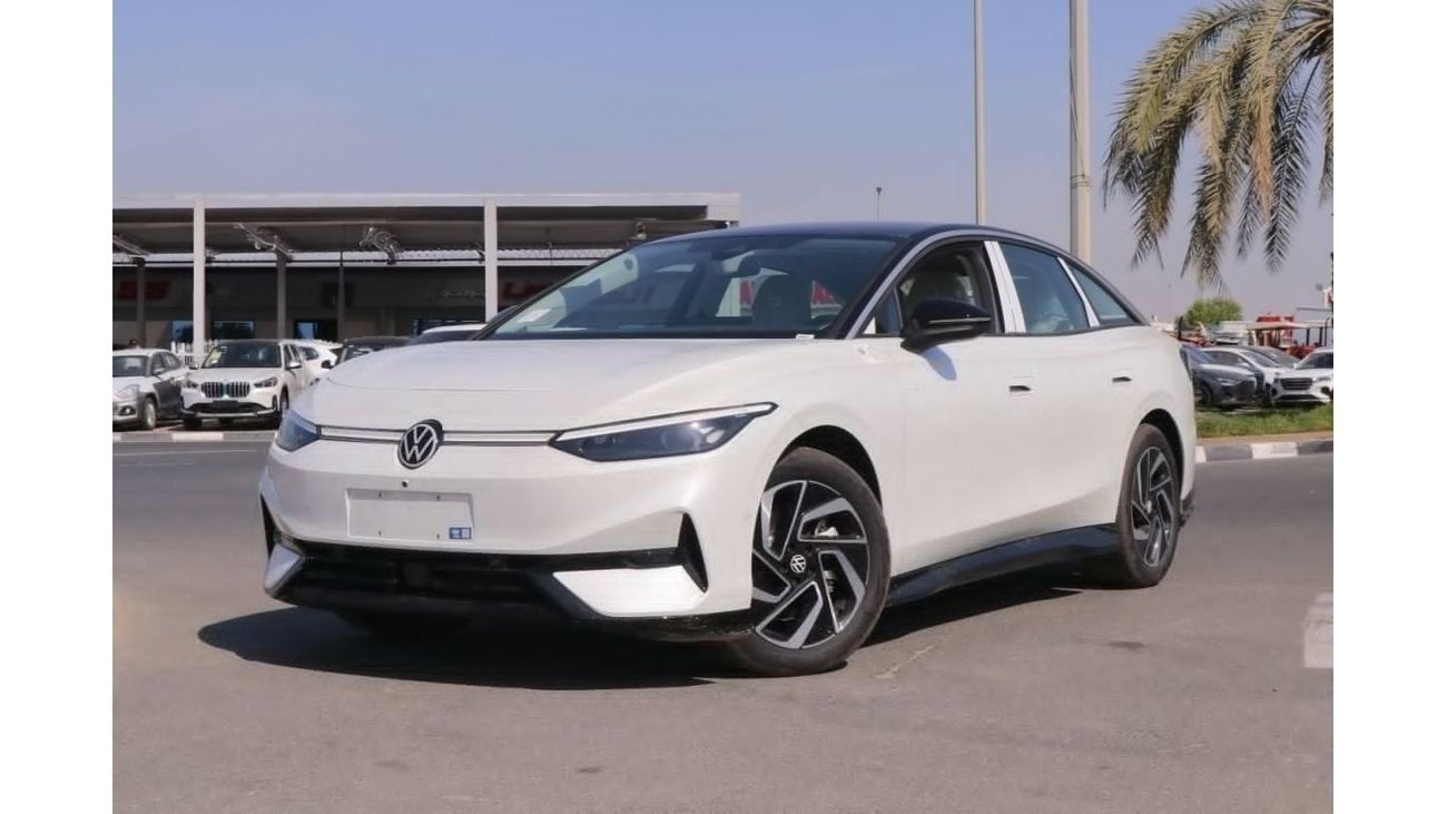 Volkswagen ID.7 VOLKSWAGEN ID.7 VIZZION 2023 white color