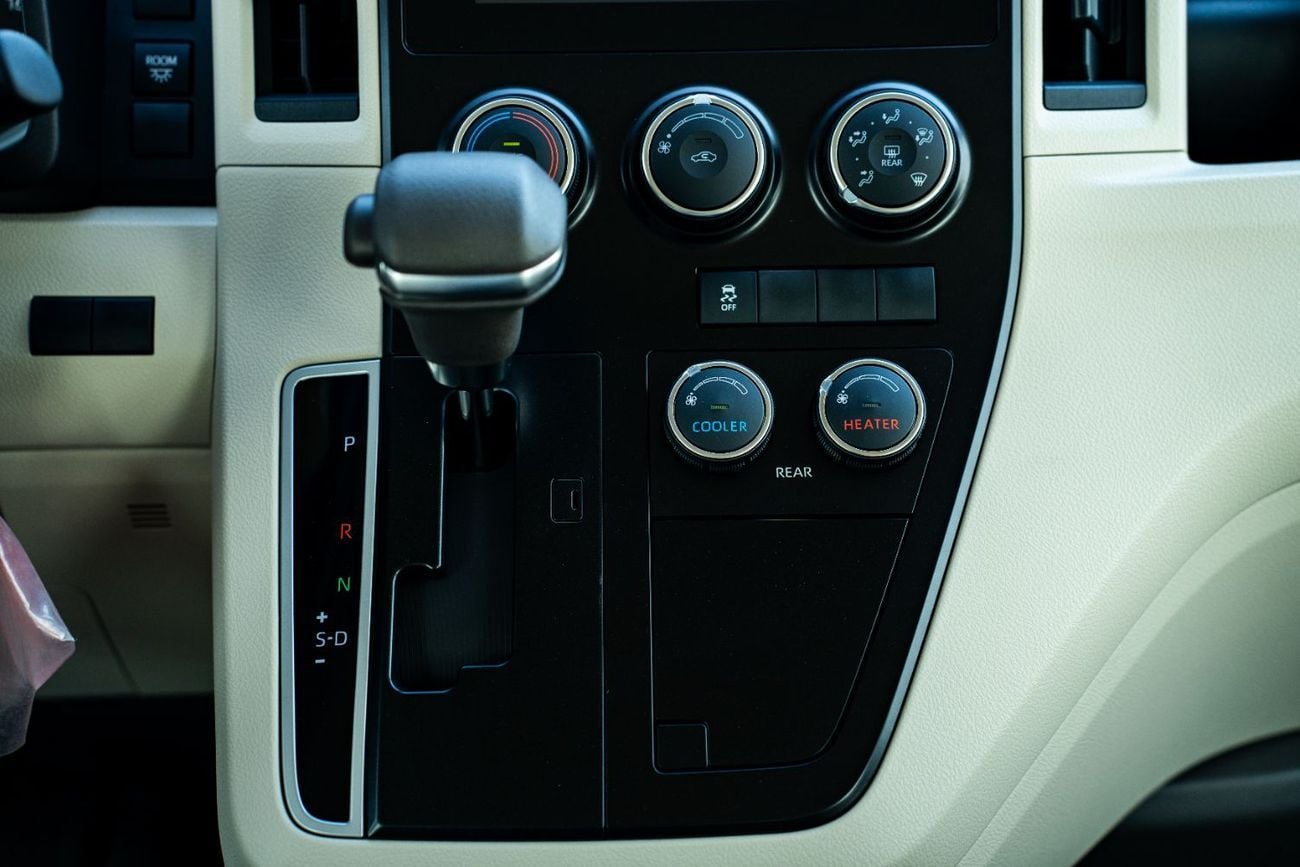 تويوتا هاياس Toyota Hiace High Roof New shape Black pumber 2.8L A/T DIESEL 2026 MODEL