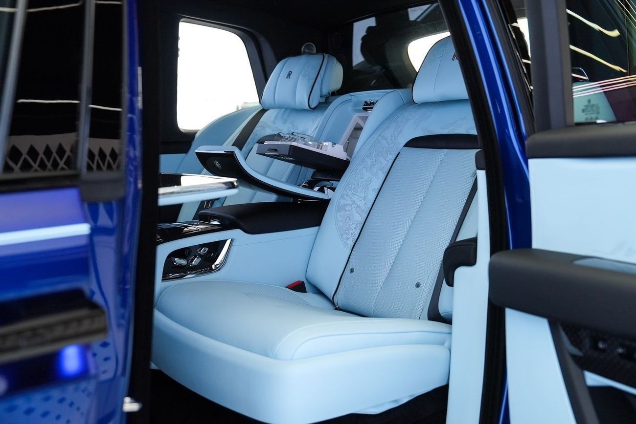 Rolls-Royce Cullinan Rolls Royce Cullinan Black Badge Series 2