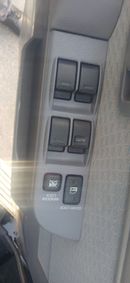 تويوتا لاند كروزر 76 TOYOTA LAND CRUISER 76 4.0L 5DOORS COLOR BLACK MODEL 2025