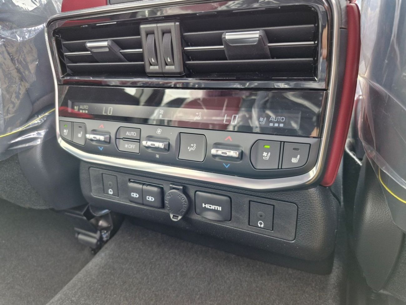 Toyota Land Cruiser GR-S 3.3L