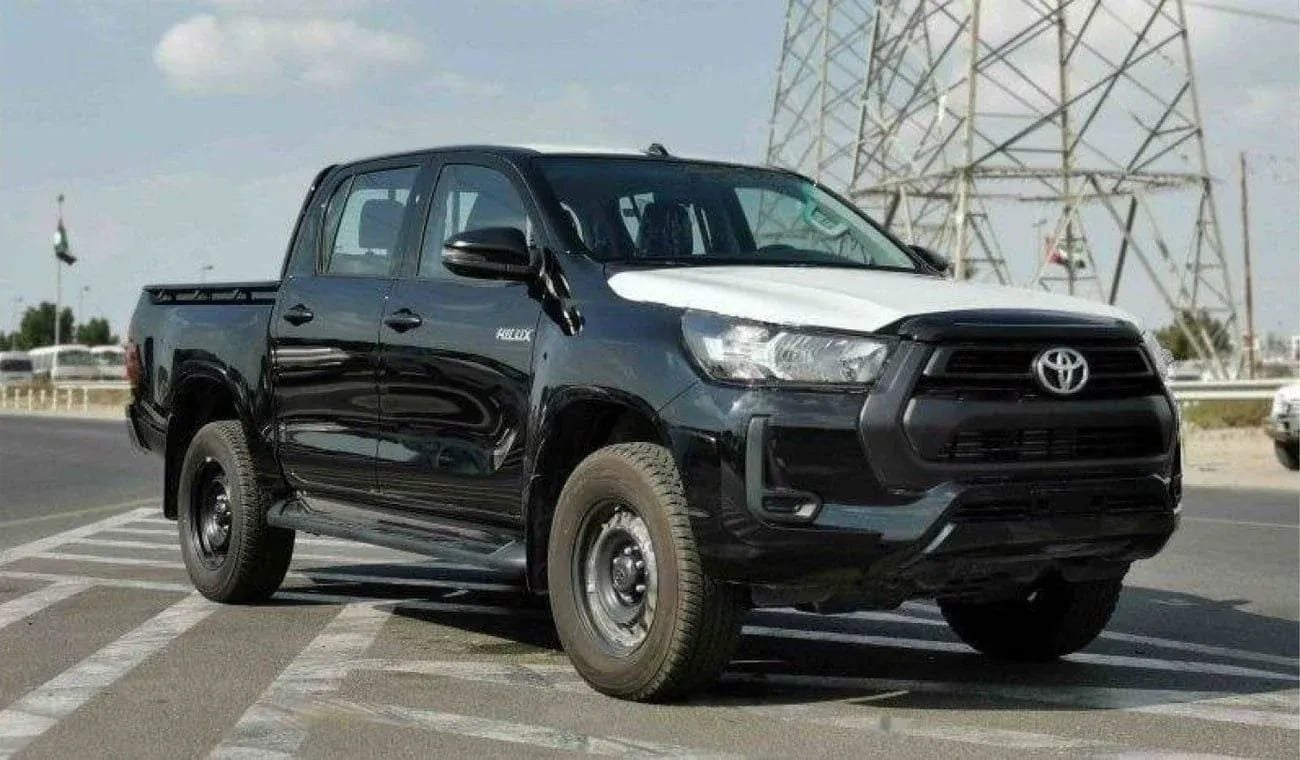 Toyota Hilux SGLX Toyota Hilux Toyota hilux 2.4L diesel mid options MY2024