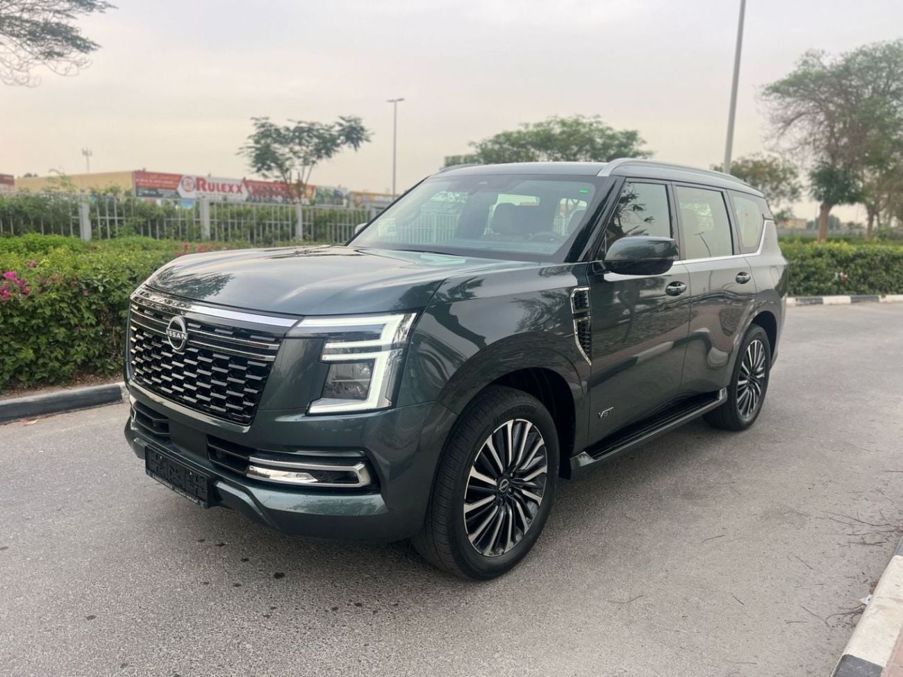 نيسان باترول LE PLATINUM