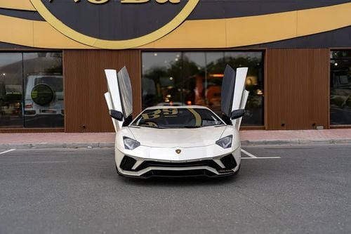 لامبورغيني سيان رودستر GCC Specs | Super Clean and Low Mileage