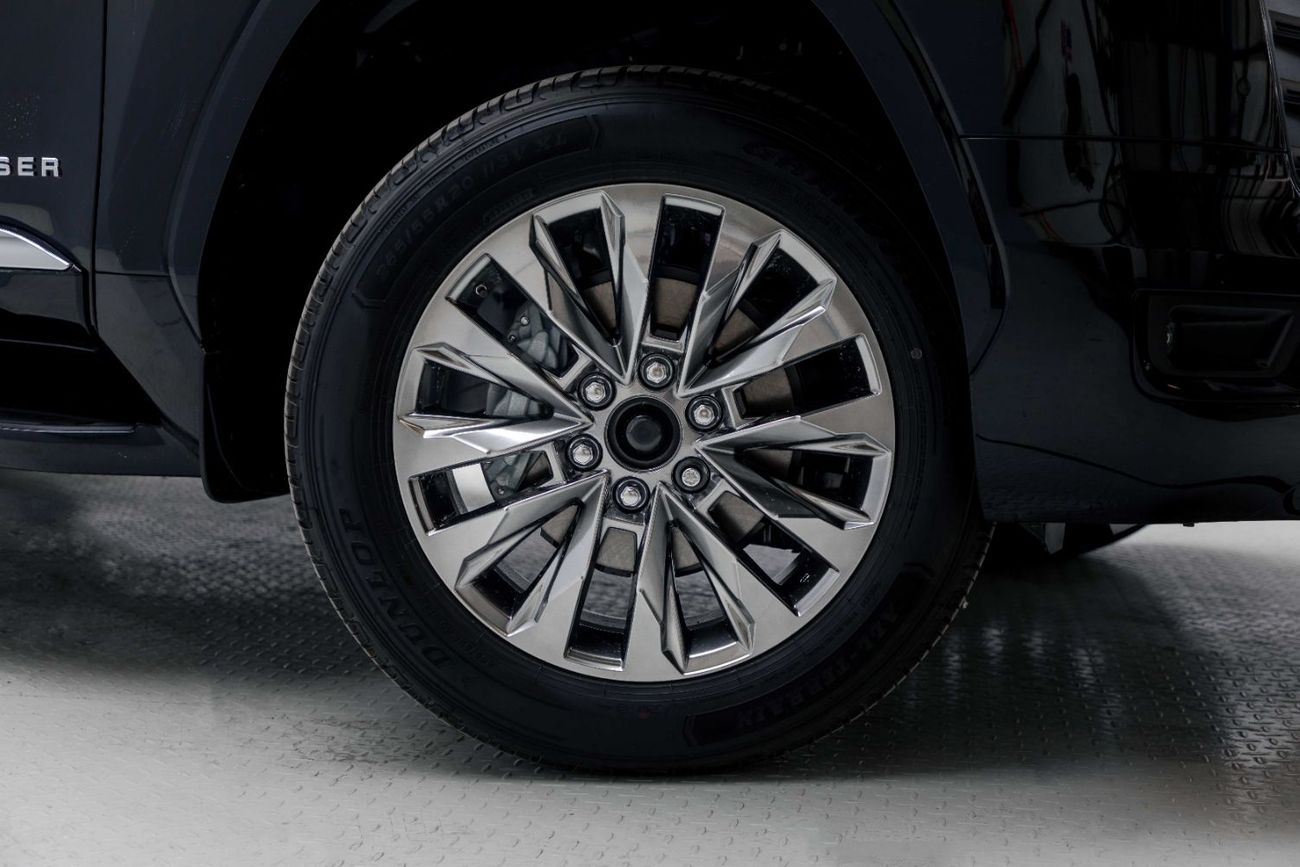 Toyota Land Cruiser GX 4.0L - Attitude Black Inside Black  | Export Only