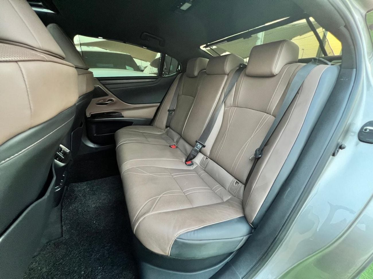 Lexus ES 300 Lexus Es300 Model 2024 Import from Korea