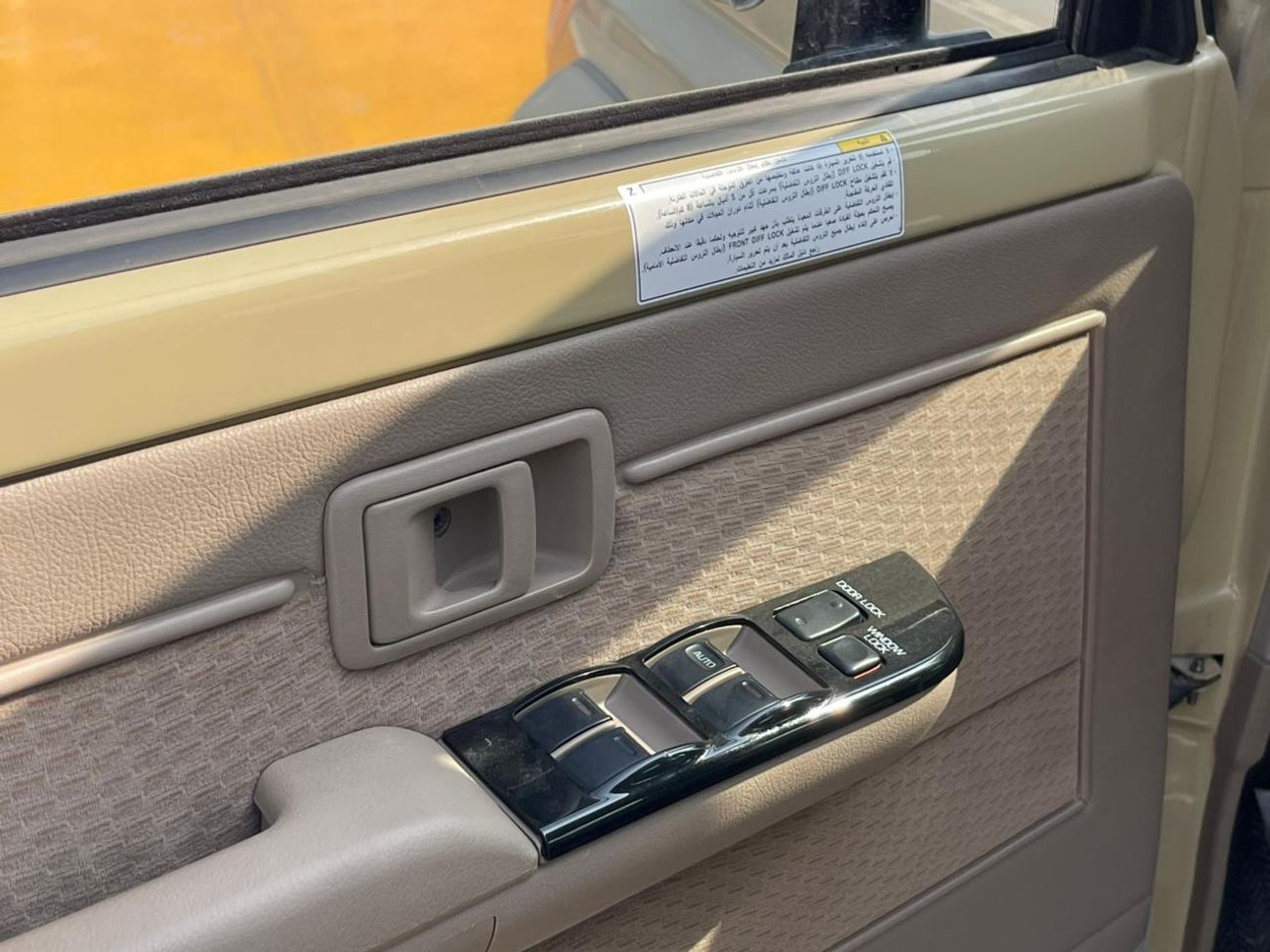 تويوتا لاند كروزر بيك آب Toyota LAND CRUISER DC MT PETROL 4.0L WIN-DIFF