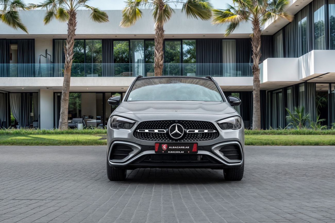 مرسيدس بنز GLA 200 4,113 P.M | 0% Downpayment | GLA200 AMG | 5 YEAR AGENCY WARRANTY!