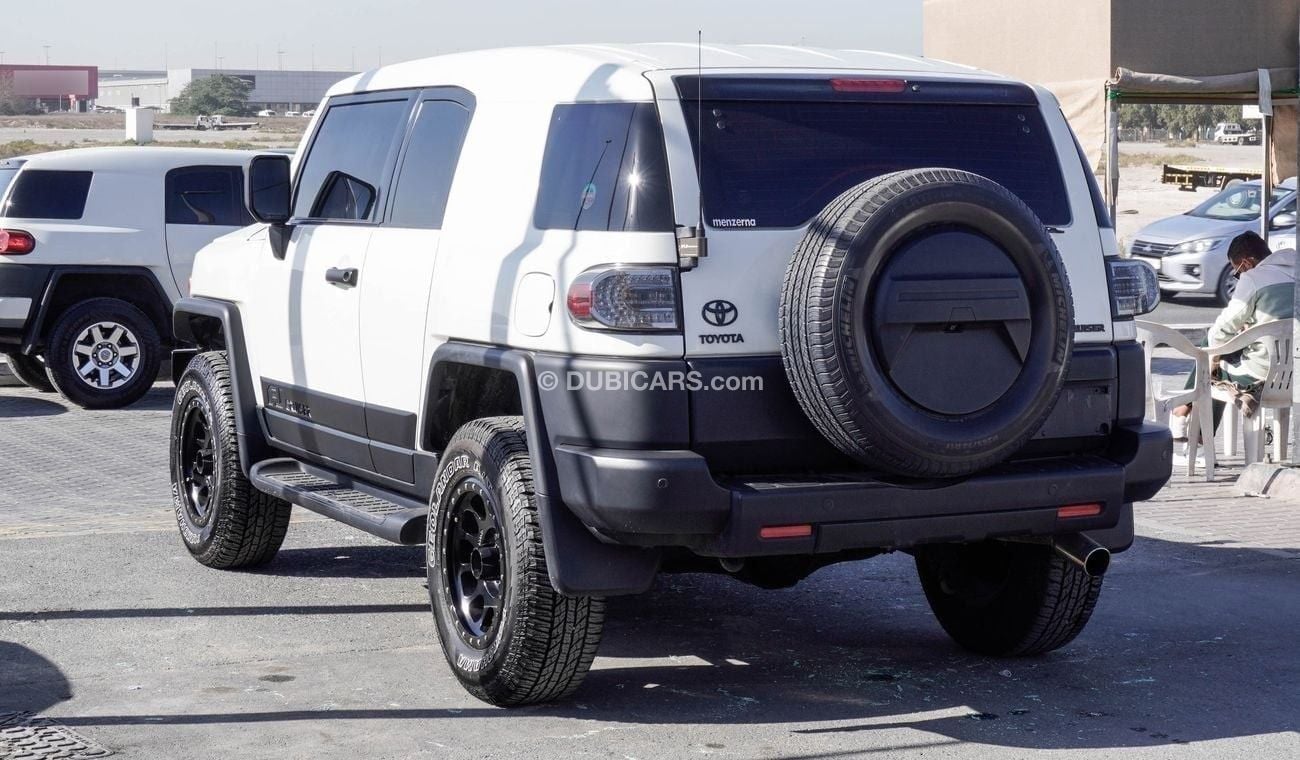 تويوتا إف جي كروزر