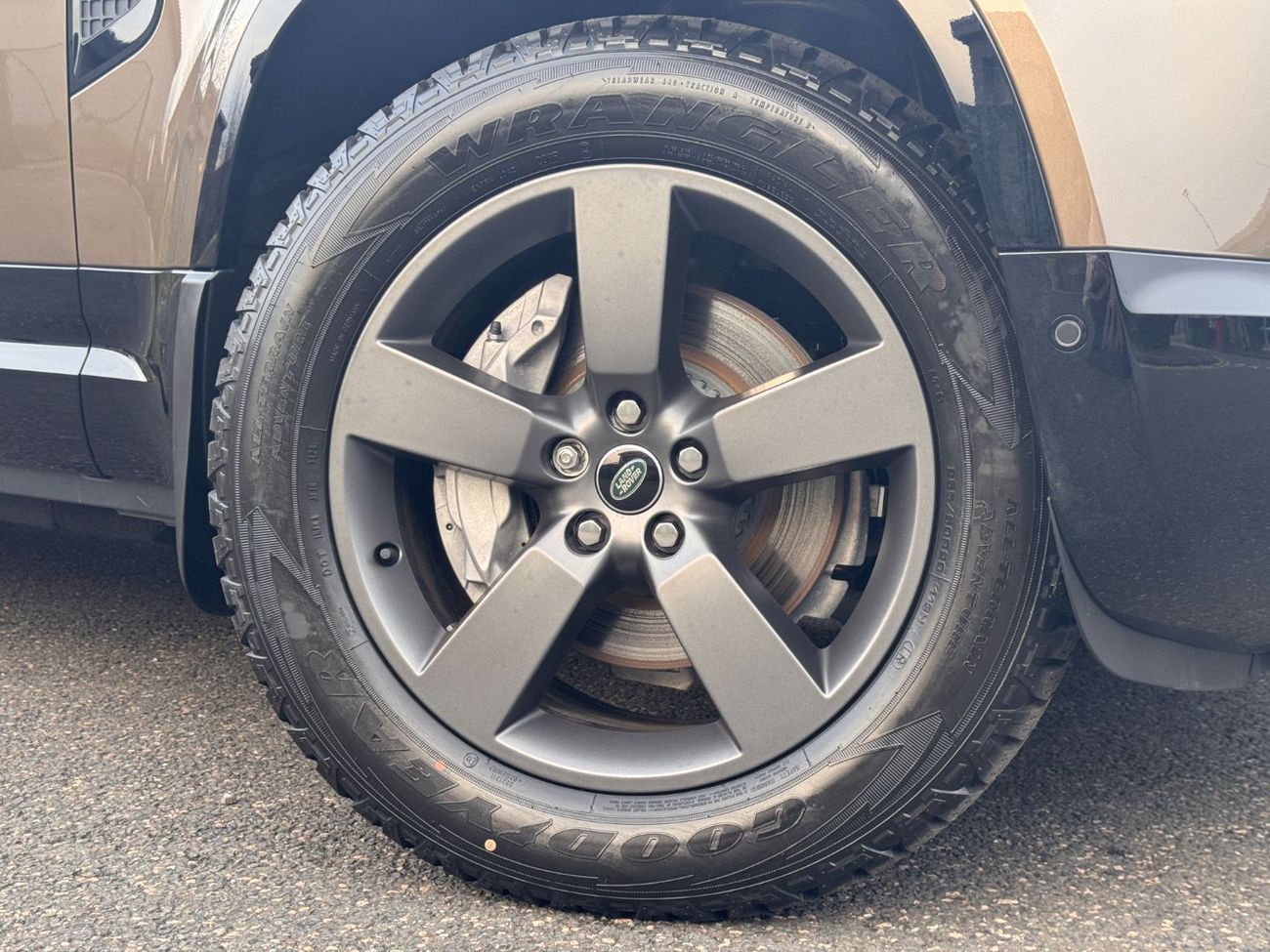 Land Rover Defender 130 D350 Diesel Mild Hybrid X-Dynamic HSE RIGHT HAND DRIVE