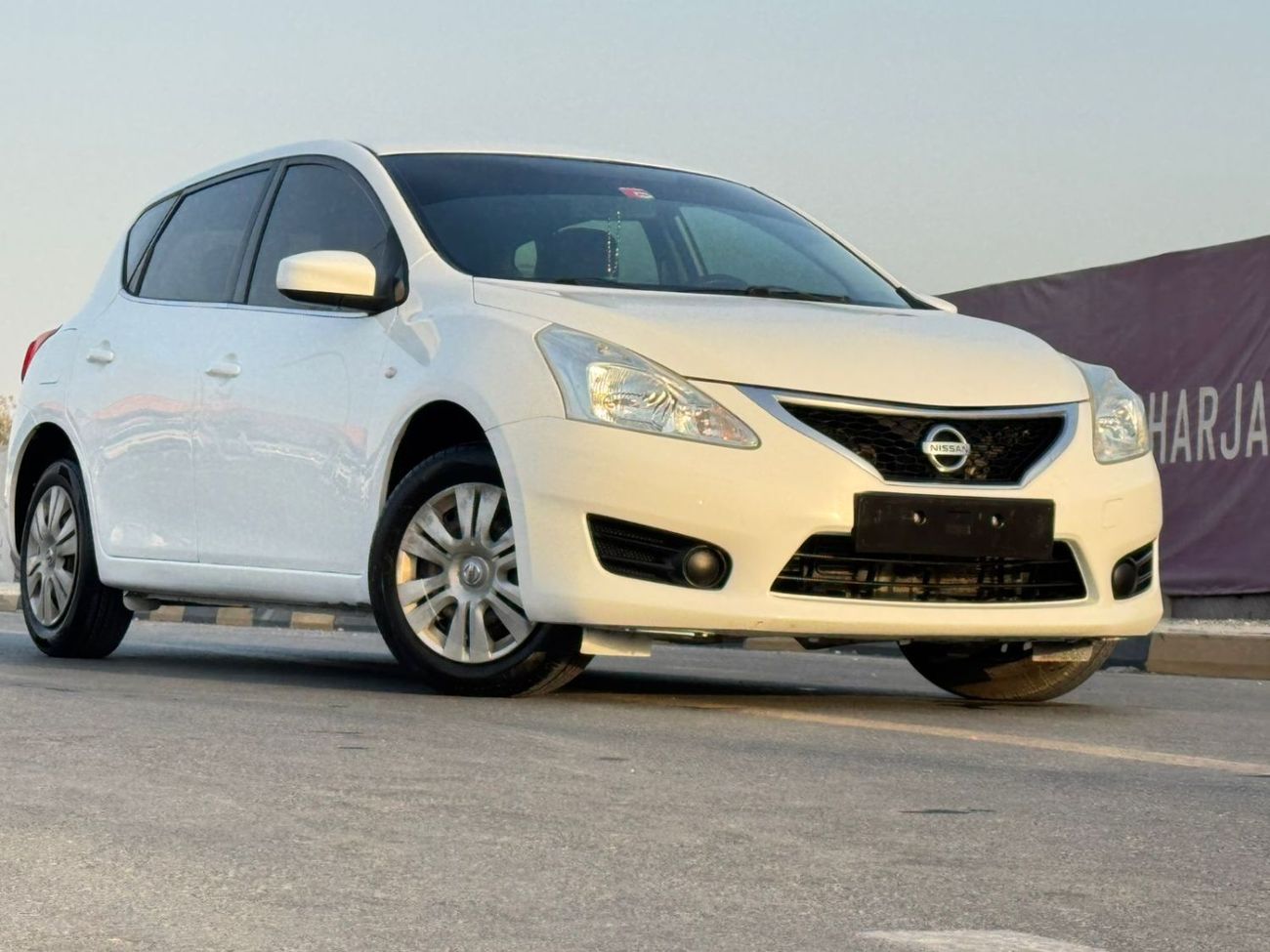 Nissan Tiida S 1.6L Sedan Hatchback Perfect inside and out