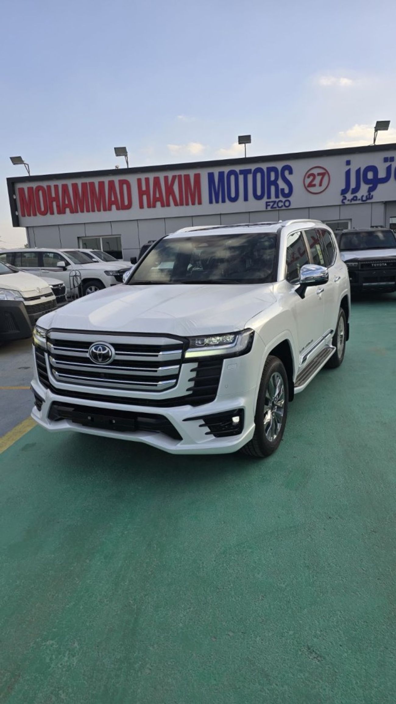 تويوتا لاند كروزر VXR 3.5L