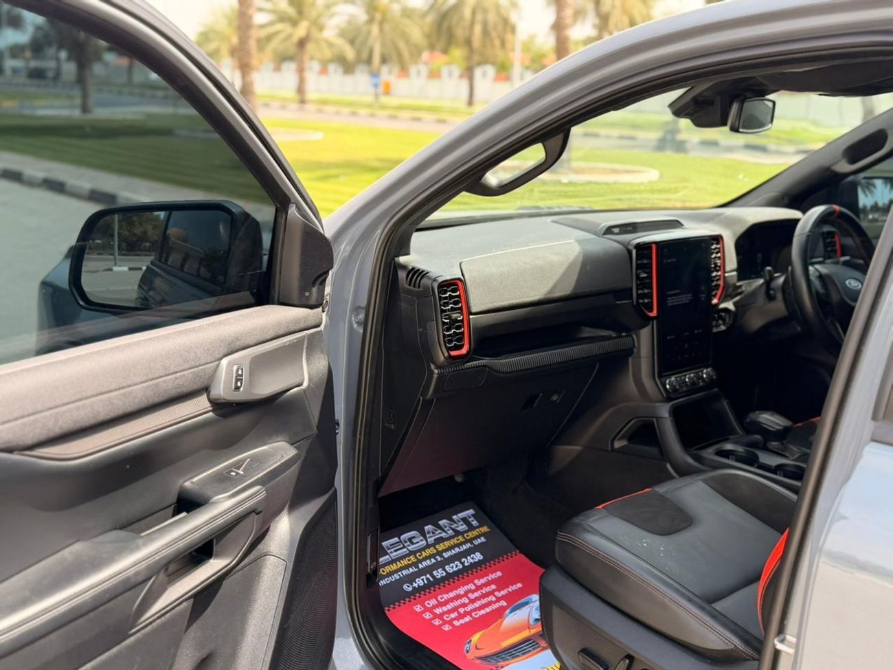 فورد رانجر RAPTOR V6 PETROL RIGHT HAND DRIVE