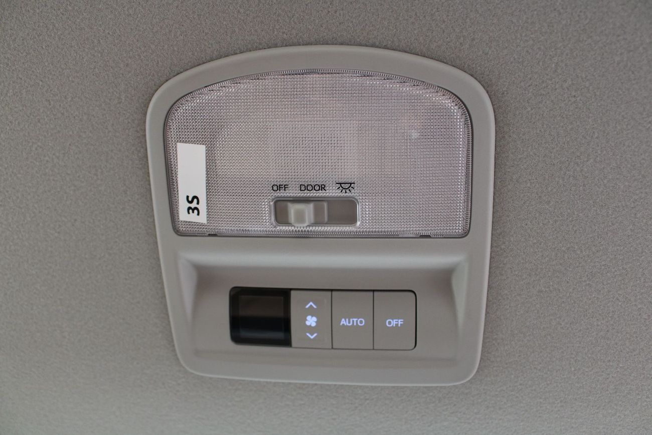 Toyota Fortuner TOYOTA FORTUNER 2.7L PETROL 4WD G AUTO