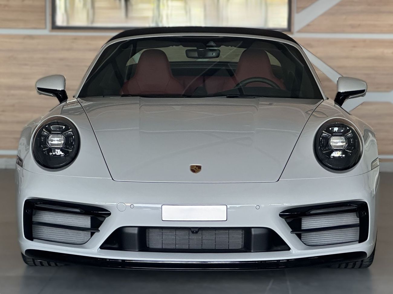 بورش 911 Targa 4S 3.0L GCC Warranty & Service