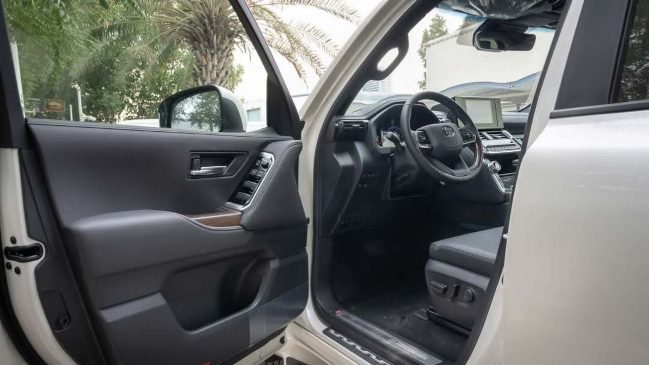 Toyota Land Cruiser GXR 4.0L Land Cruiser 4.0 GXR 2025 (rador) bahrain