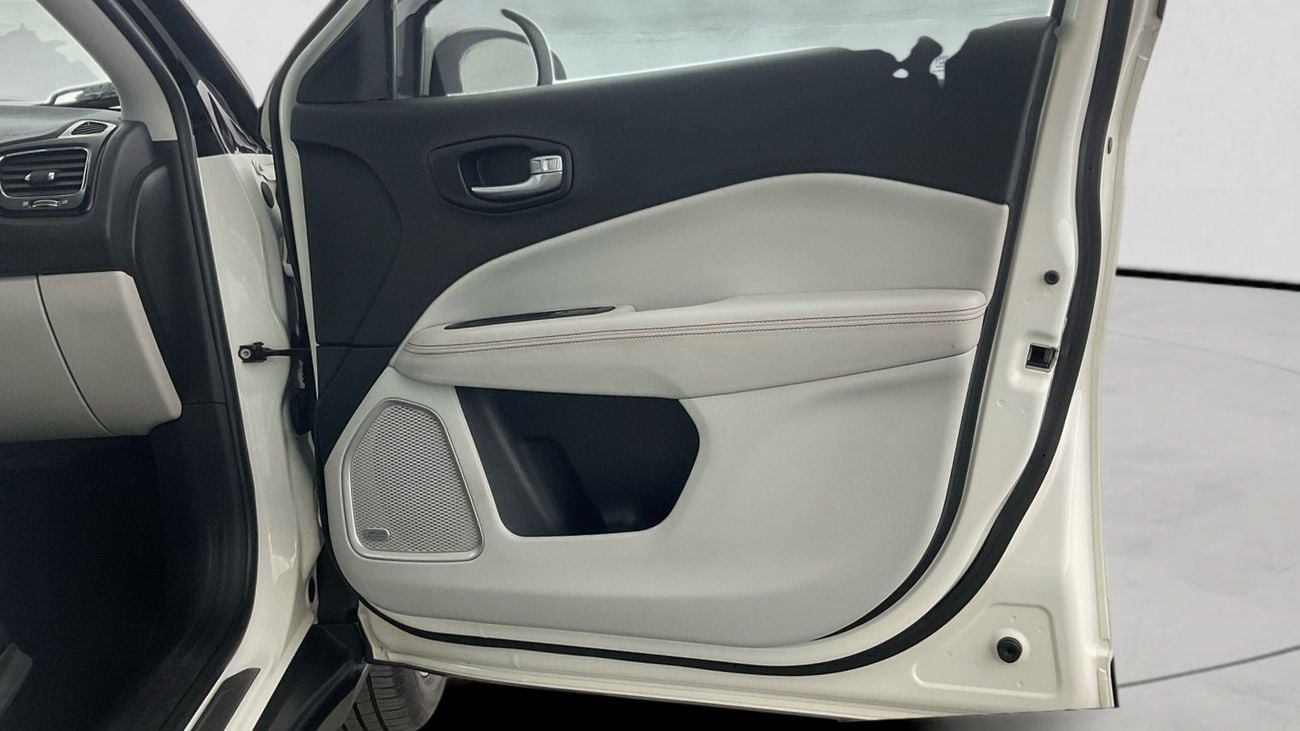 Jeep Compass Limited | upto AED 20,000 Ramadan Discount | Guaranteed Warranty | 0 Down Payment