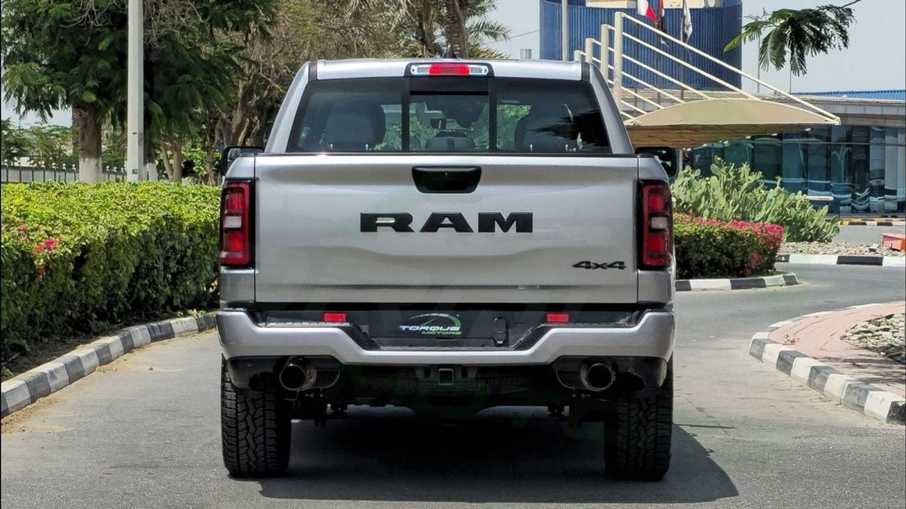 RAM 1500 ( Only For Export ) 2025 RAM 1500 Tradesman Hurricane SO 3.0TT Crew Cab 4X4 GCC BRAND NEW