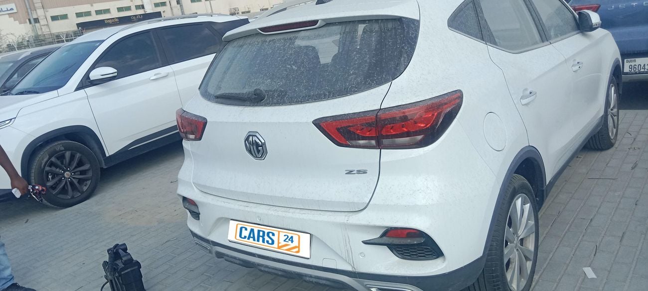 MG ZS Std 1.5L STD 1.5 | Zero Down Payment | Home Test Drive