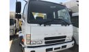 ميتسوبيشي كانتر Mitsubishi Fuso 7 ton truck With 4 Ton Crane,model:2017. only done 15000 km