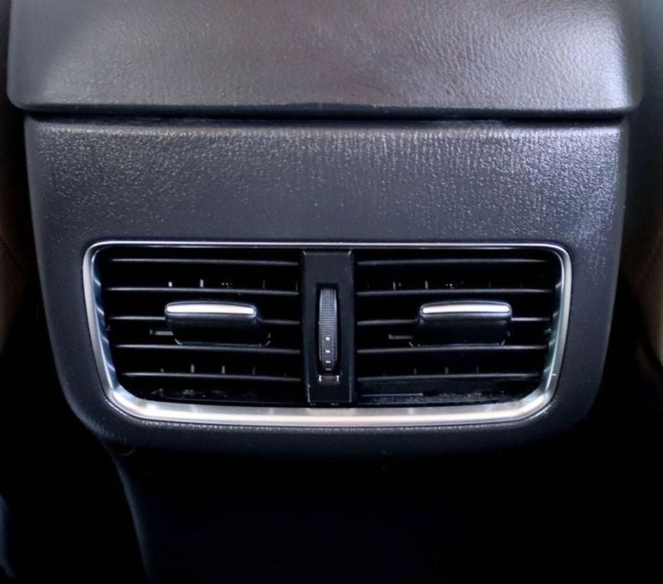 مازدا CX5 GL 2.5L Mazda CX-5 2023 2.5 L GCC, original paint, accident-free, in excellent condition, 1230 P.M